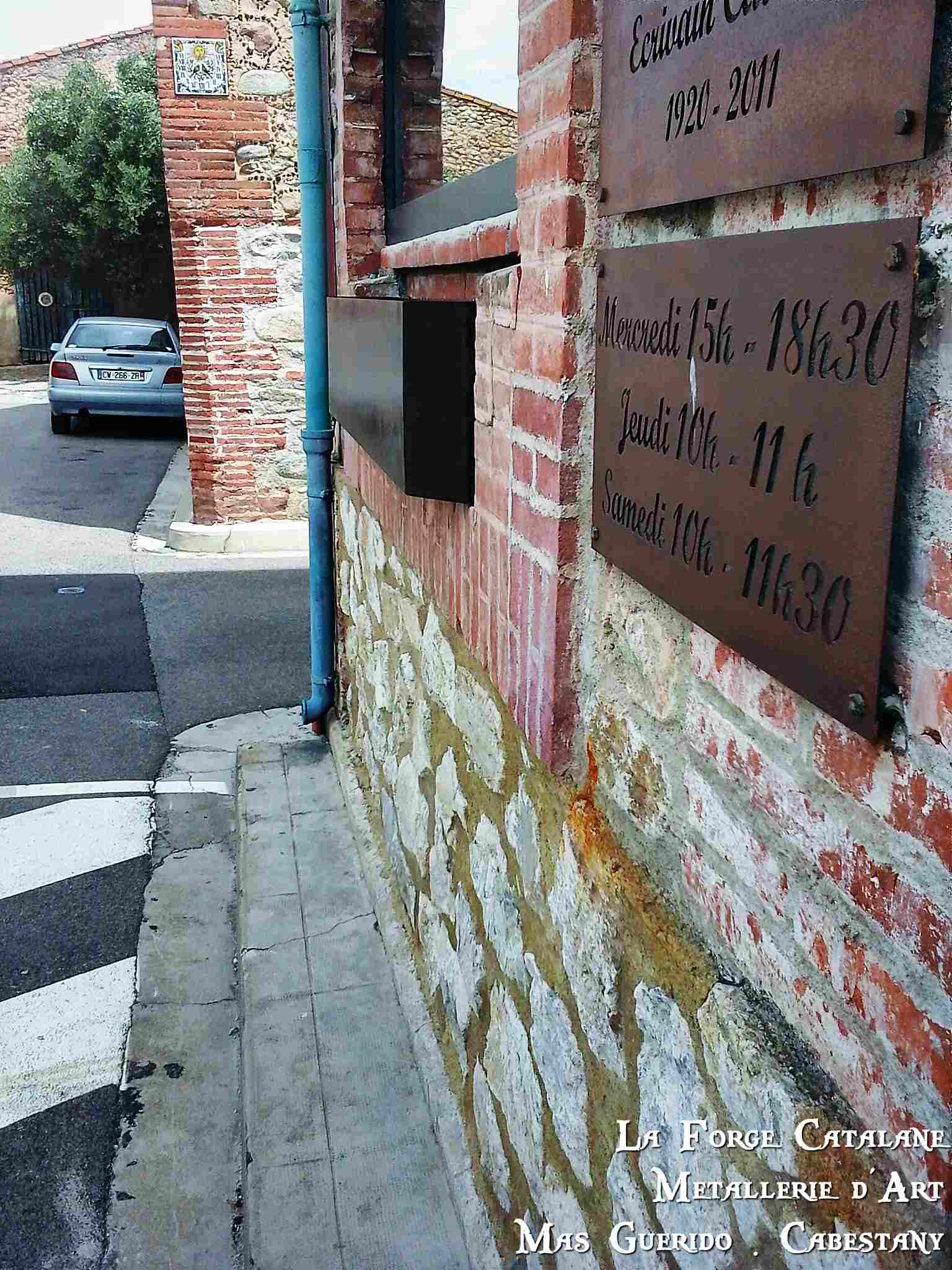 jardiniere corten bibliotheque montescot forge catalane 3.jpg